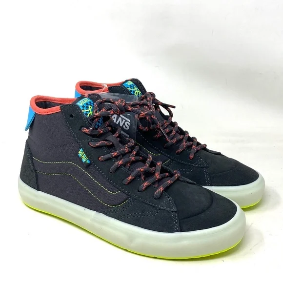 VANS The Lizzie Shoe Canvas Suede Sneakers Gray Multi Women's Skate VN0A4BX1BGG - Picture 2 of 11